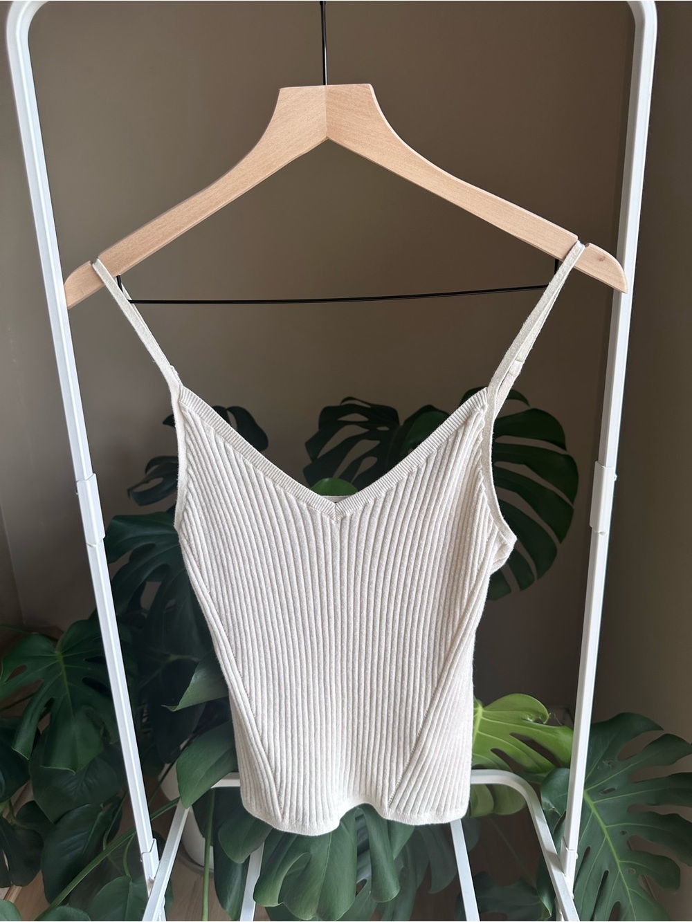 Joe's Jeans Cream Ribbed V-Neck Spaghetti Strap Camisole